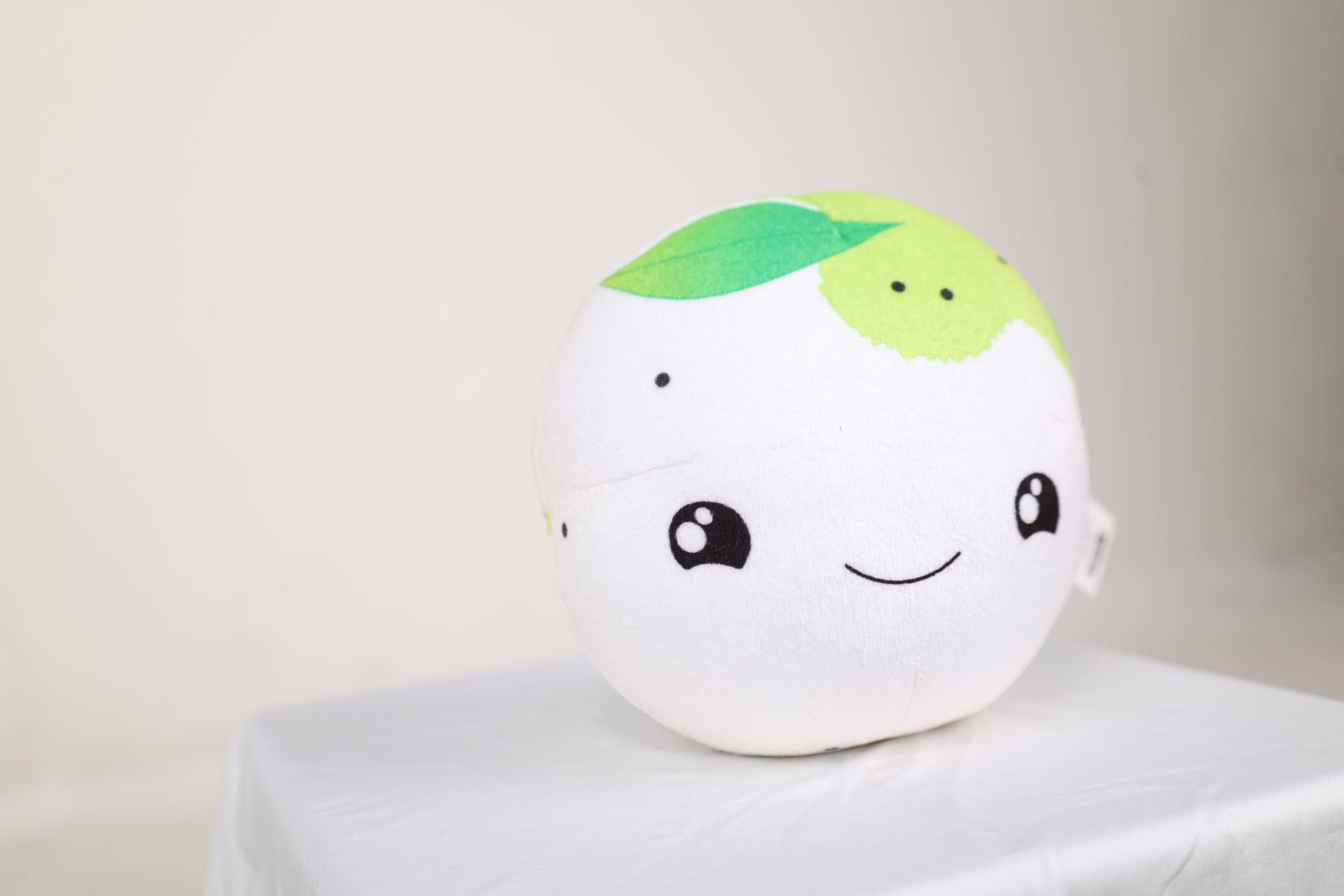 Idli Squeaky Plush Toy For Dogs