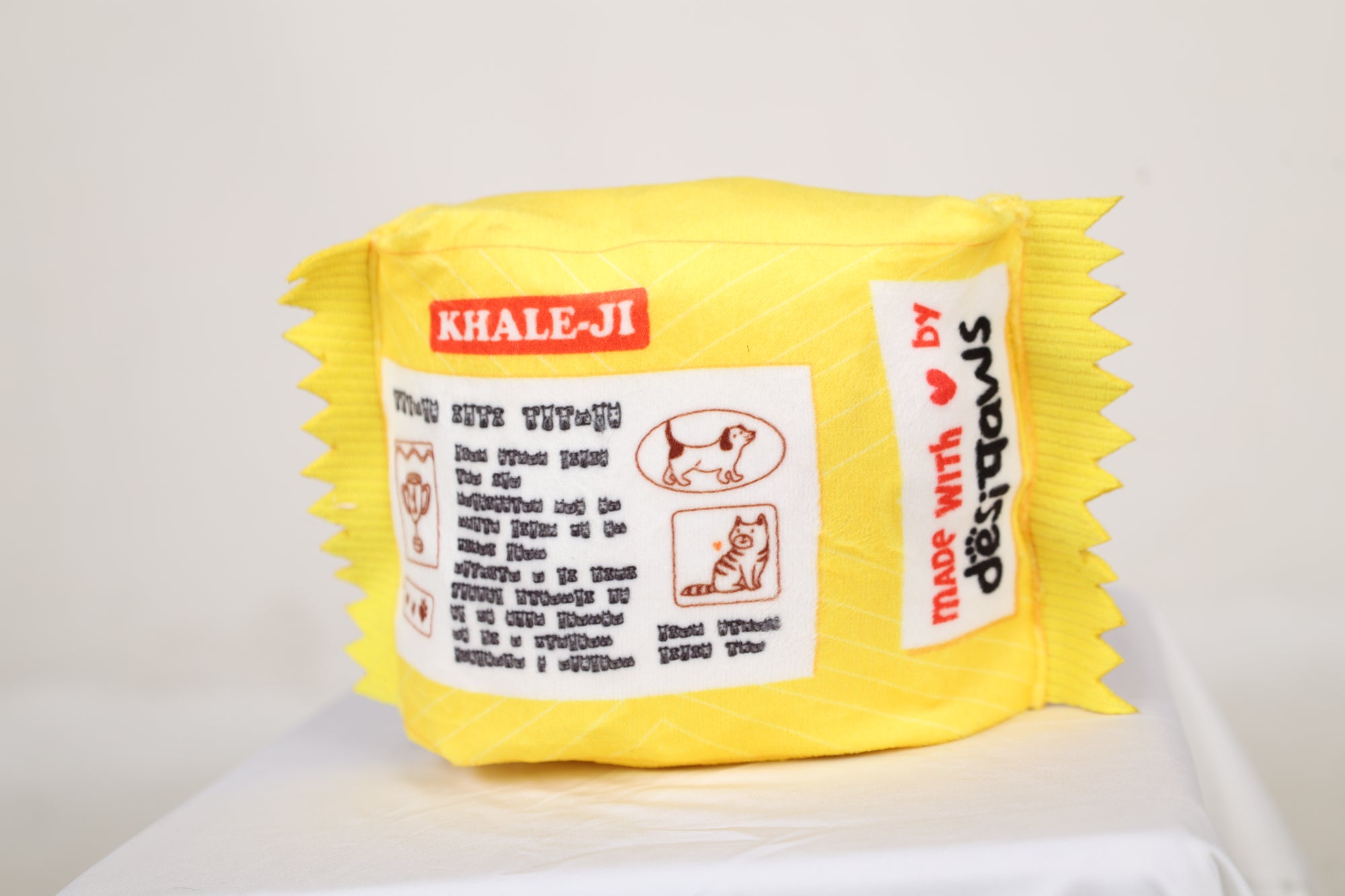 Khale-Ji Biscuit Crinkly and Squeaky Plush Toy For Dogs
